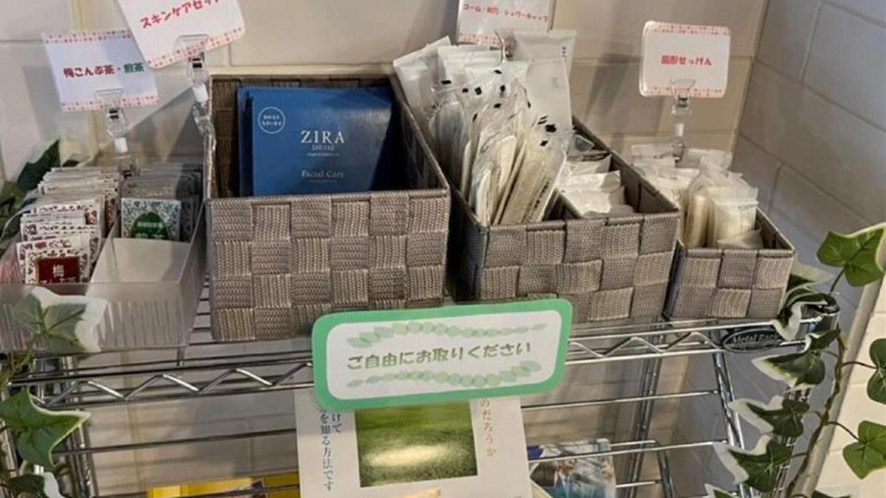 Toyoko Inn Kintetsu Yokkaichi Eki Kita Guchi Екстериор снимка