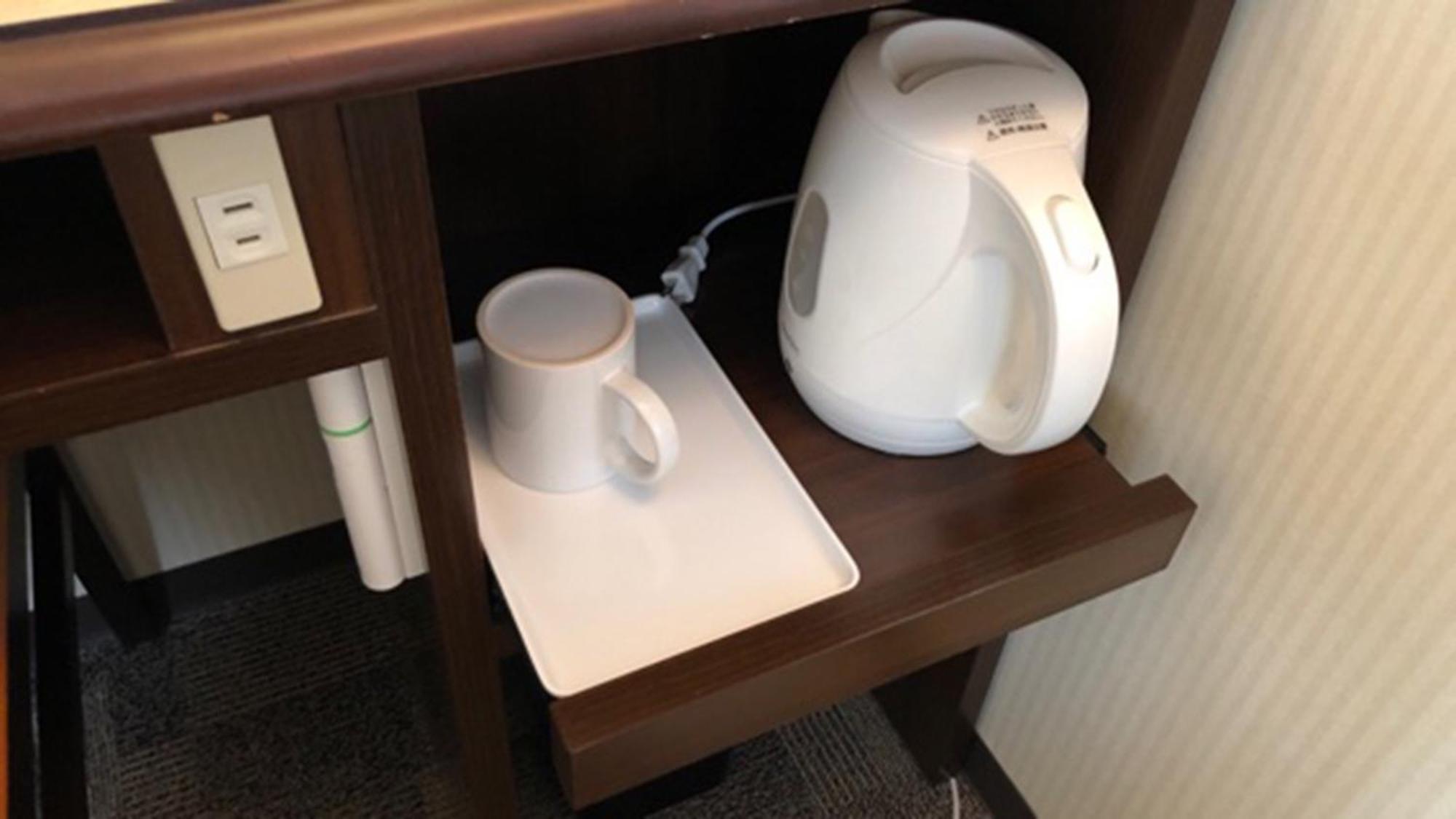 Toyoko Inn Kintetsu Yokkaichi Eki Kita Guchi Екстериор снимка