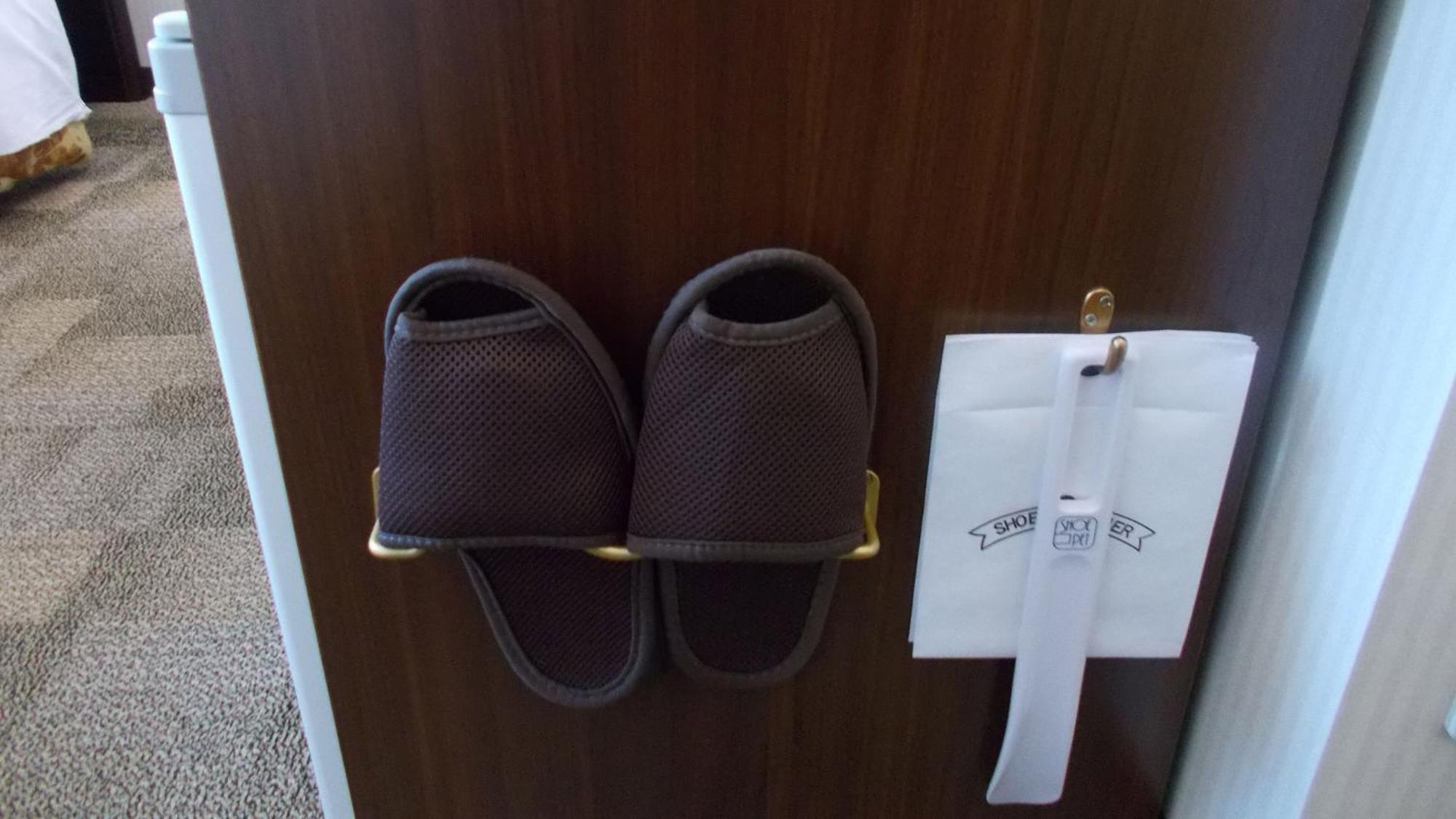 Toyoko Inn Kintetsu Yokkaichi Eki Kita Guchi Екстериор снимка