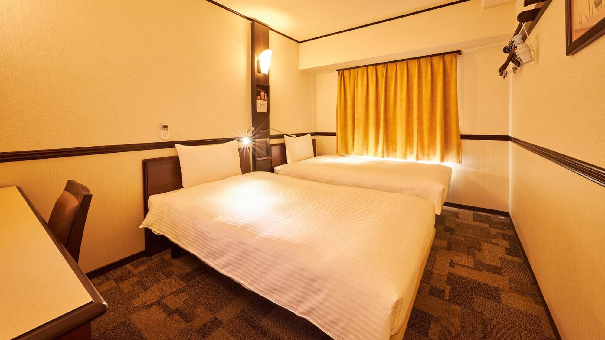 Toyoko Inn Kintetsu Yokkaichi Eki Kita Guchi Стая снимка