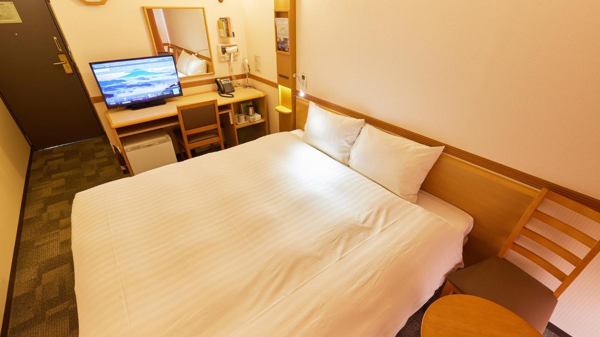 Toyoko Inn Kintetsu Yokkaichi Eki Kita Guchi Стая снимка